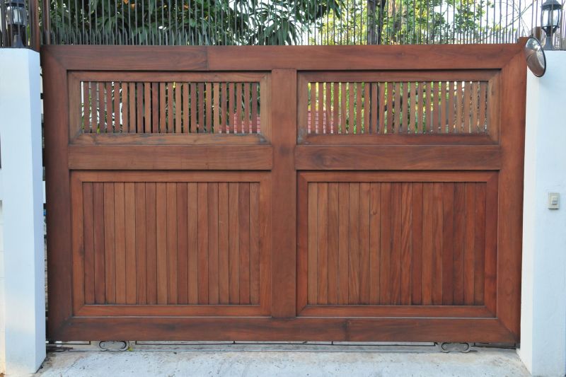 Driveway Gate Replacement in Toms River, NJ